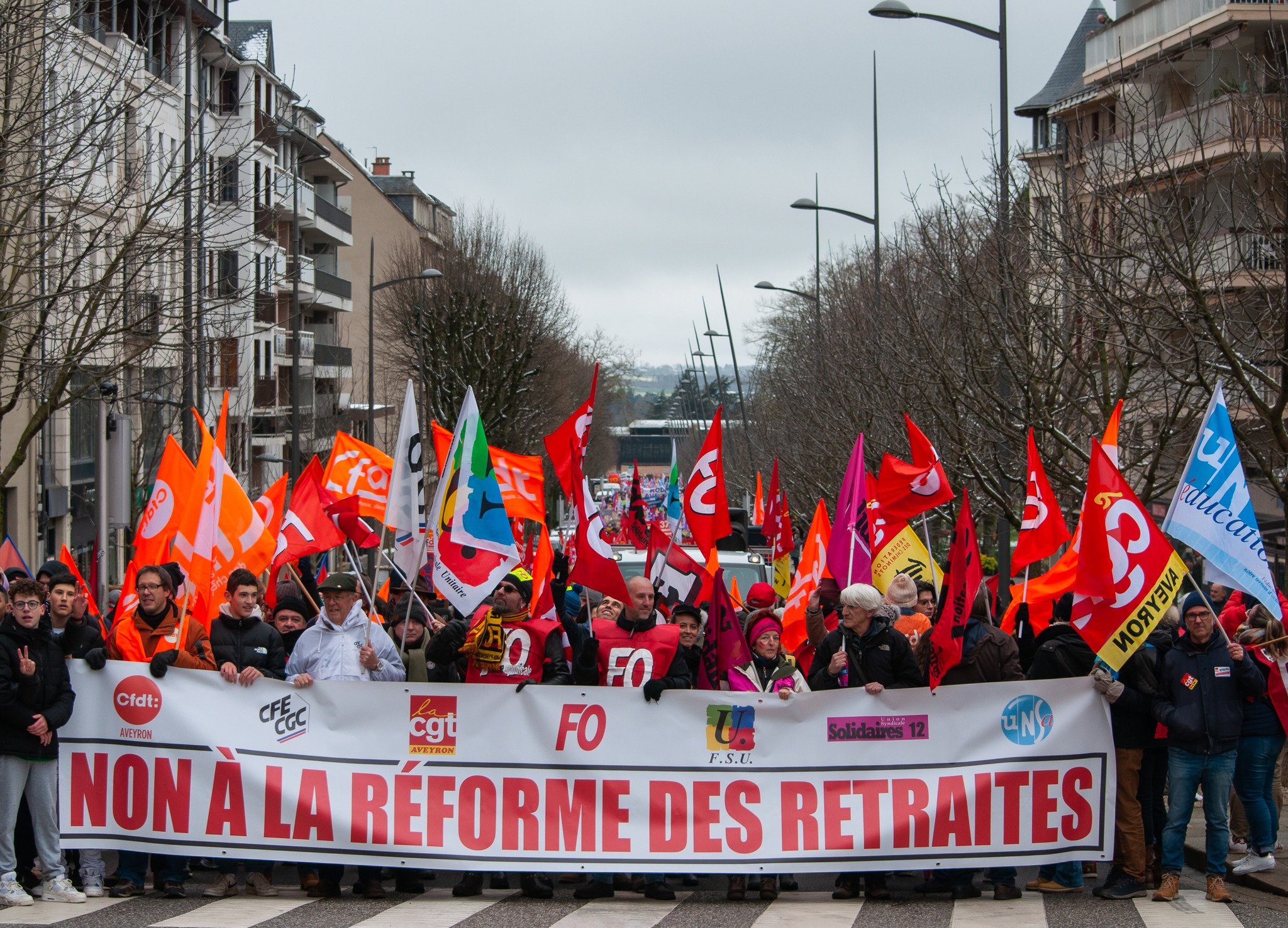 Retour diaporama mobilisation Rodez du 19 Janvier contre la réforme des retraites