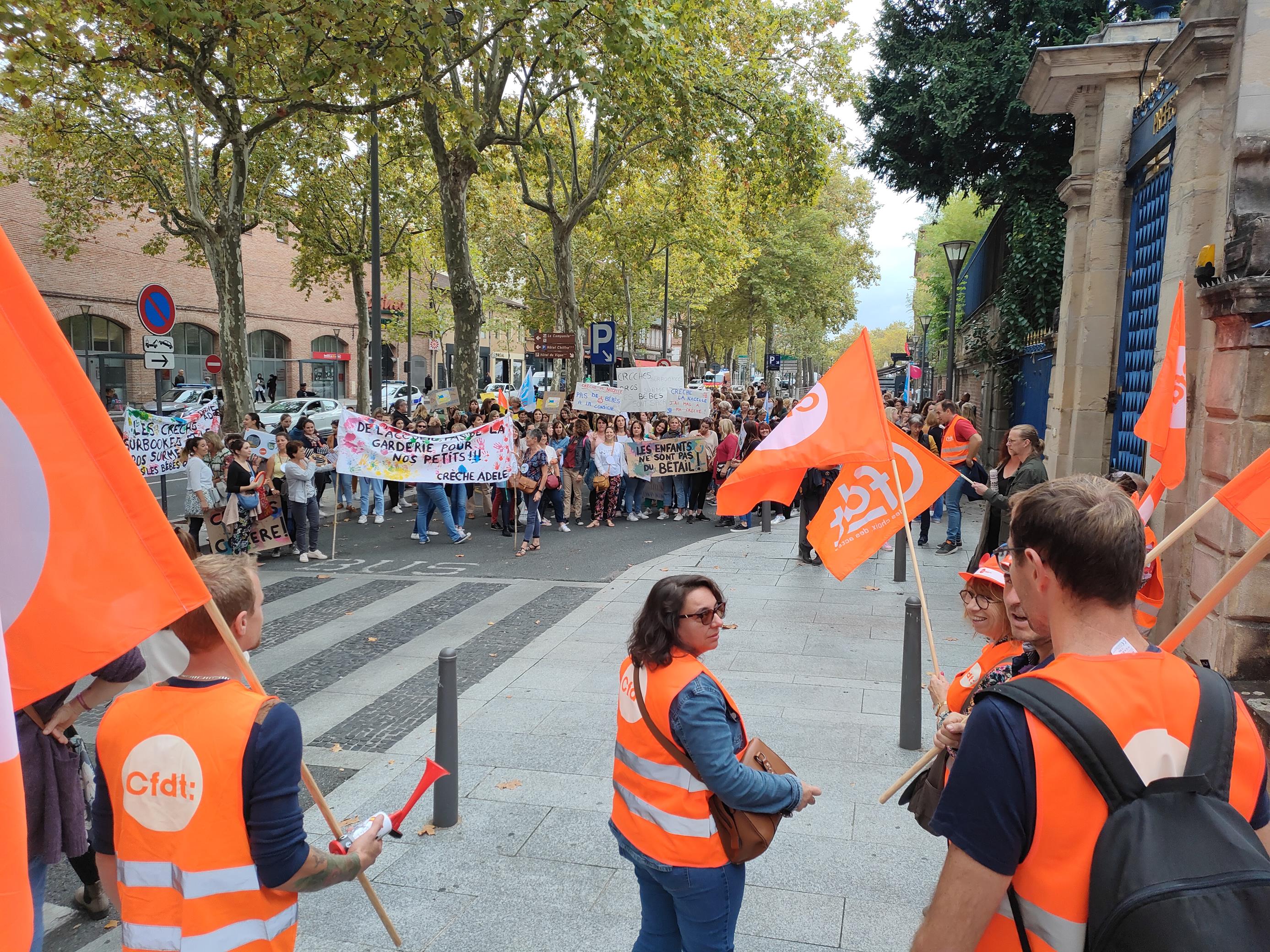 Retour diaporama mobilisation Enfance/Petite Enfance ALBI - 6 Octobre 2022